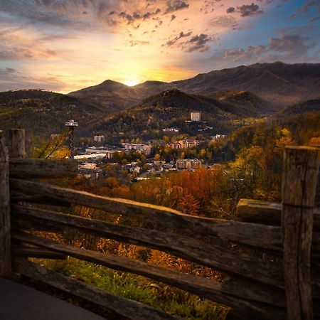 A Great Escape - Get 1089 Of Free Area Attraction Tickets For Each Paid Day, Dollywood And More! Пиджен-Фордж Экстерьер фото
