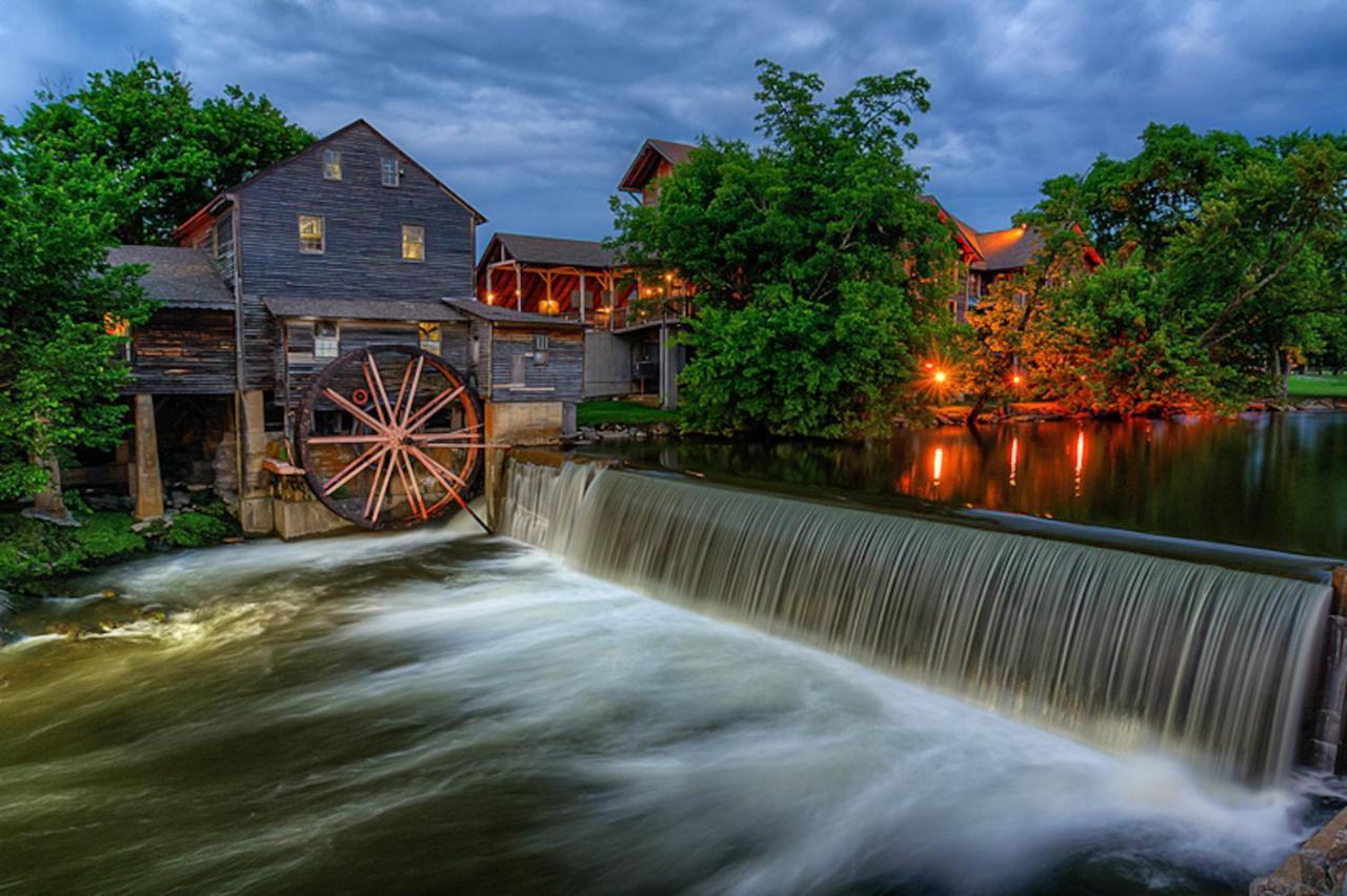 A Great Escape - Get 1089 Of Free Area Attraction Tickets For Each Paid Day, Dollywood And More! Пиджен-Фордж Экстерьер фото